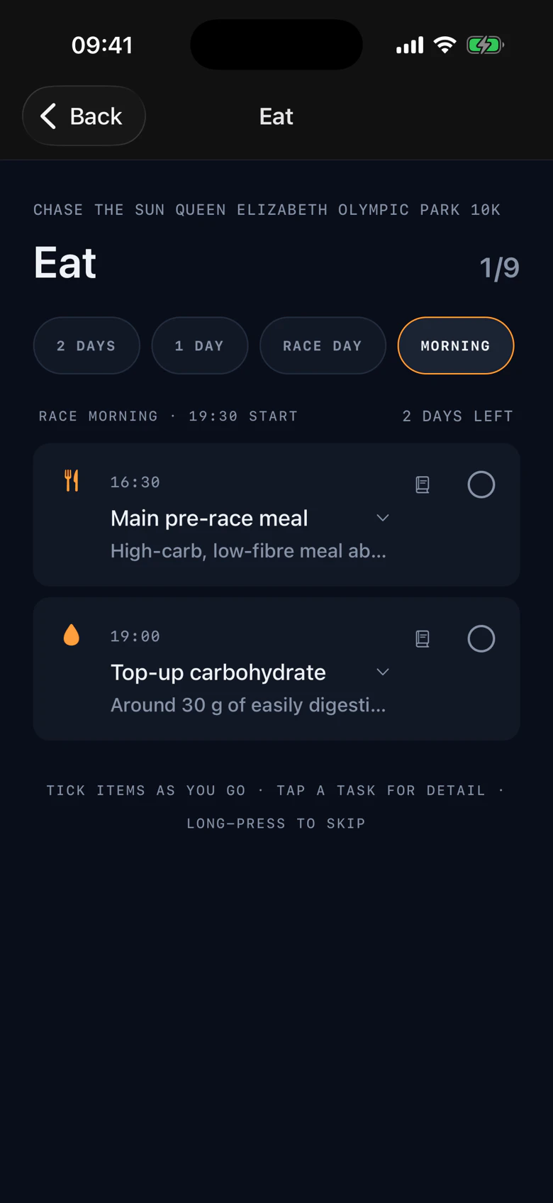 Race morning timeline: the pre-race meal at 16:30 and a carbohydrate top-up at 19:00, computed from the start time